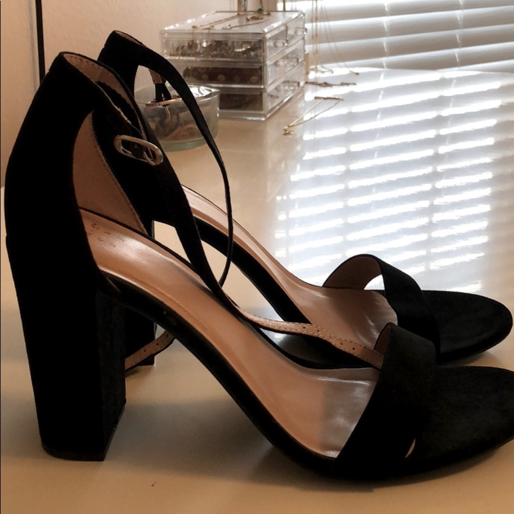 Black heels